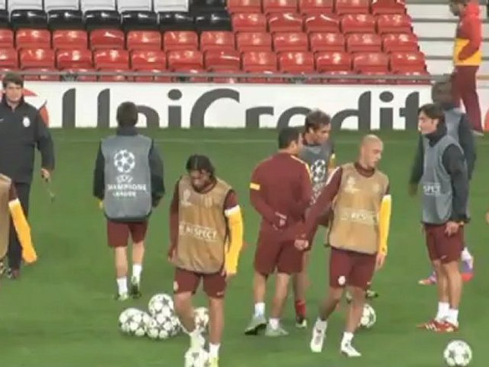 Gruppe H: Dreikampf um Platz zwei