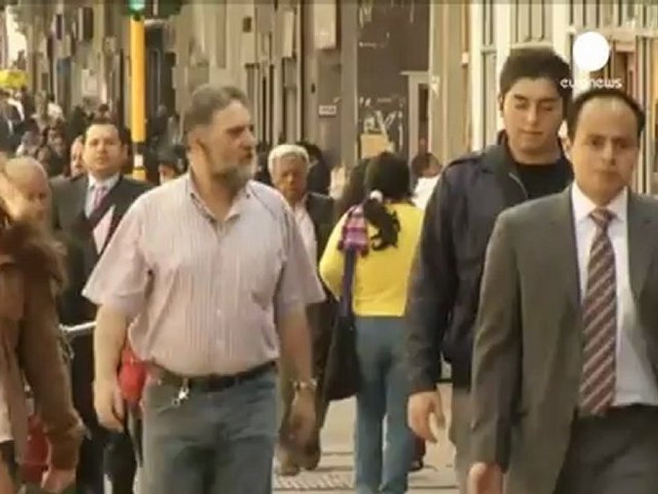 Colombian rebels call truce as peace talks start