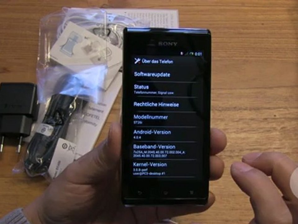 Unboxing - Sony Xperia J