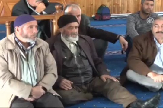 Cemaat,kalp masajı eğitiminde