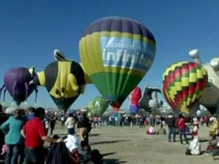 Hot air balloon festival in Mexico