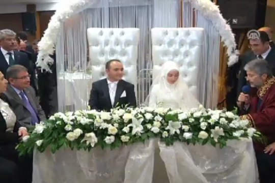 Hüzünlü törenden mutlu yuvaya