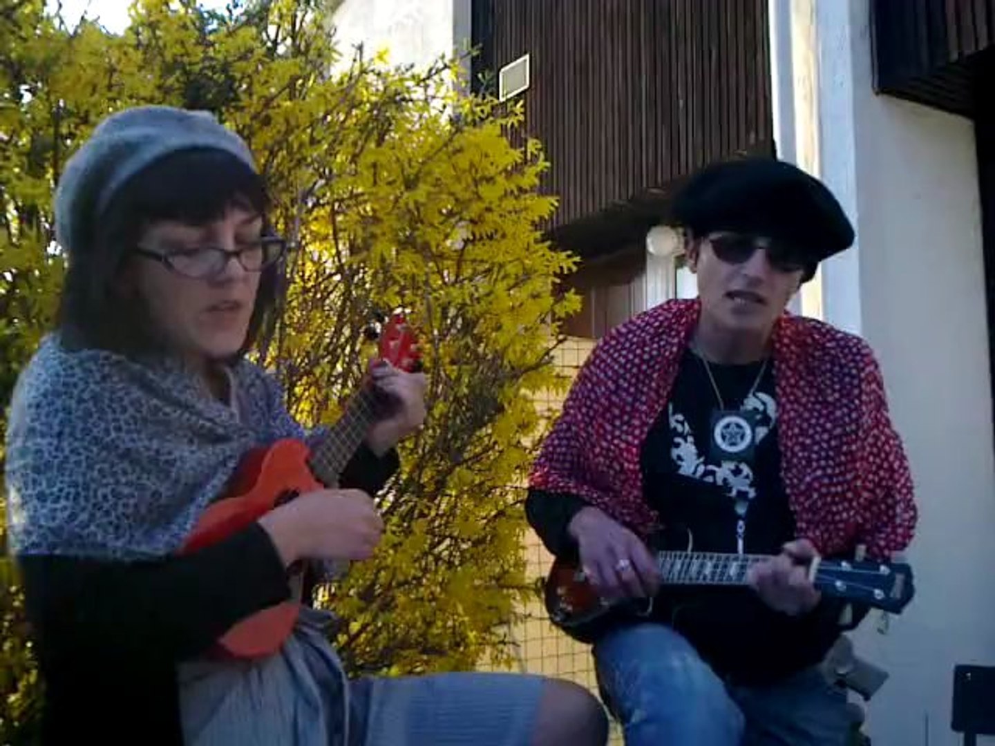 Félitchitâche - Parodie Felicita by les Yukusticks