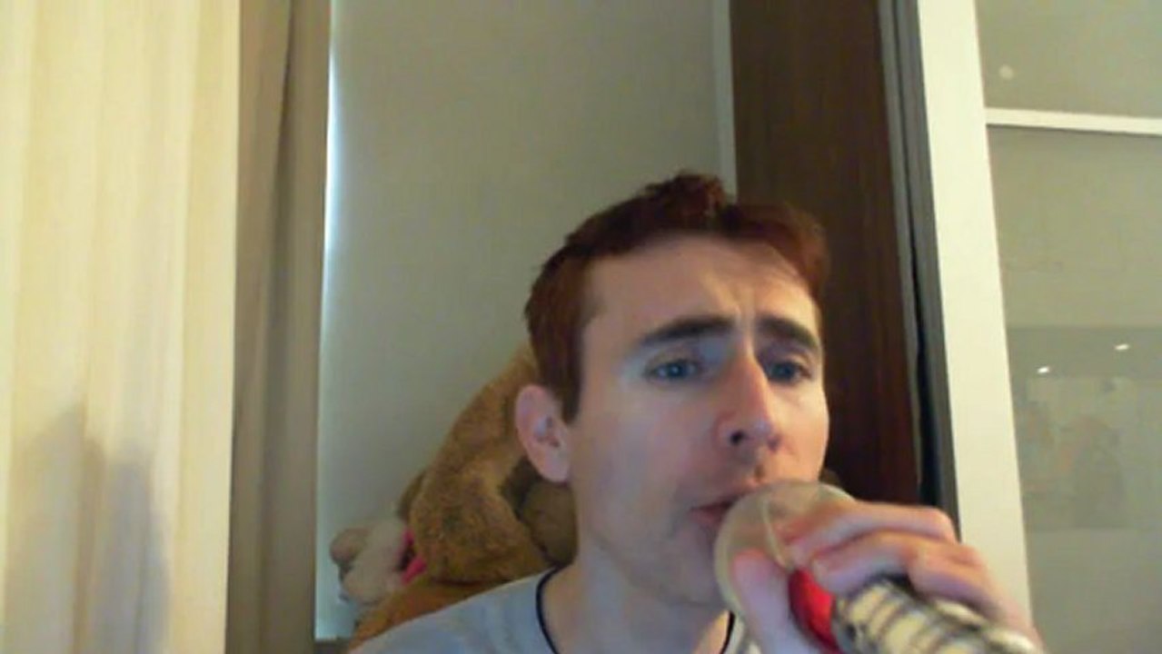 Wiwi égratigne "les fleurs du bien" de Pascal Obispo