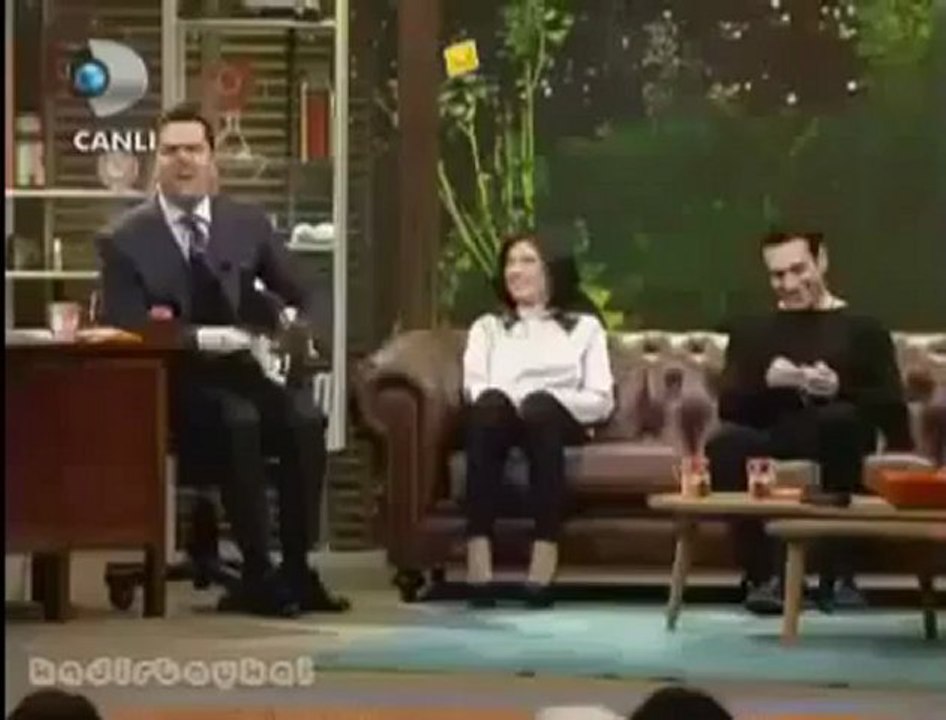 Beyaz Show  Simay'ın Suçu Ne Kuzey Güney