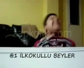 Beynini okulda unutan çocuk!