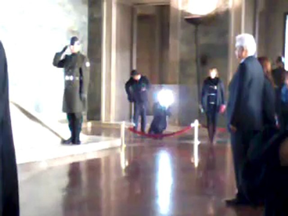 video-2012-11-17-13-55-23ANITKABİR TÖREN