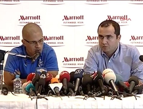 Alex De Souza basın toplantısı 9