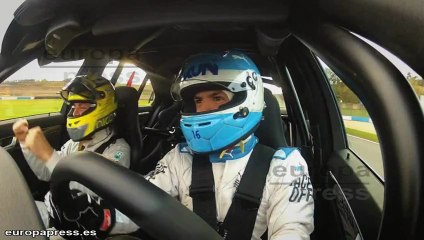 ¿Qué ocurre si pones a Agüero a los mandos de un F1?