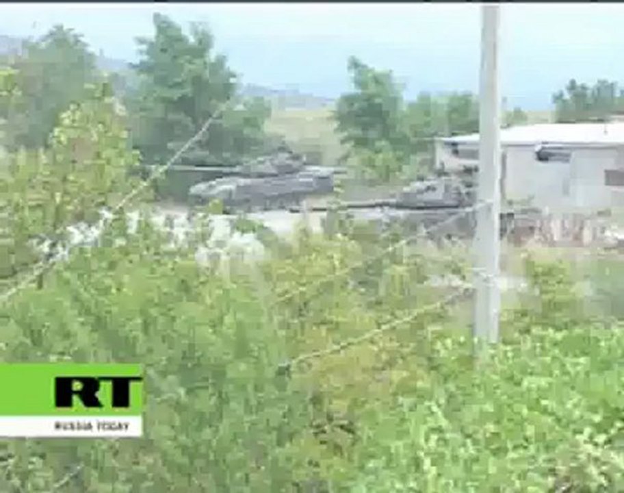 Evidence of Georgian tanks rolling into South Ossetian capit