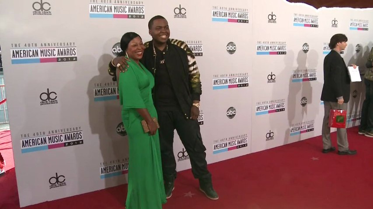 Sean Kingston Red Carpet Fashion - AMAs 2012