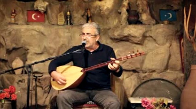 ESAT KABAKLI Şafak söktü yine sunam uyanmaz