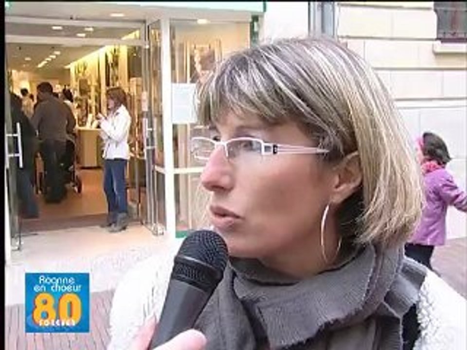 Roanne en Choeur 2013 spécial années 80 vu par les Roannais