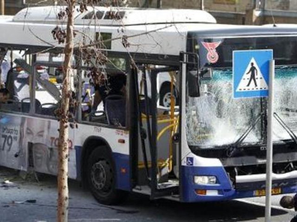 Latest report on the bus explosion in Tel Aviv