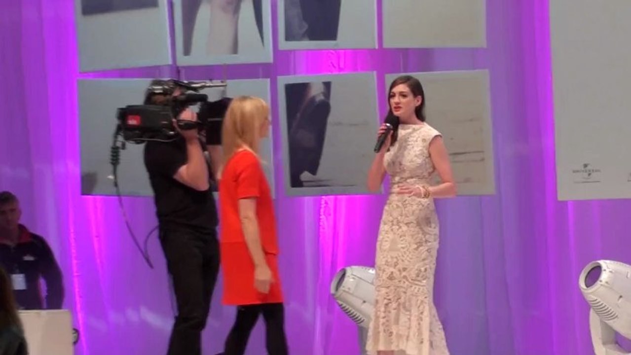 Anne hathaway will ein baby