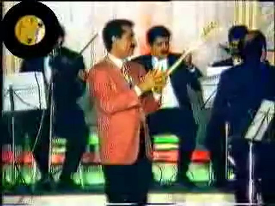 İbrahim Tatlıses - Ada Sahillerinde Bekliyorum