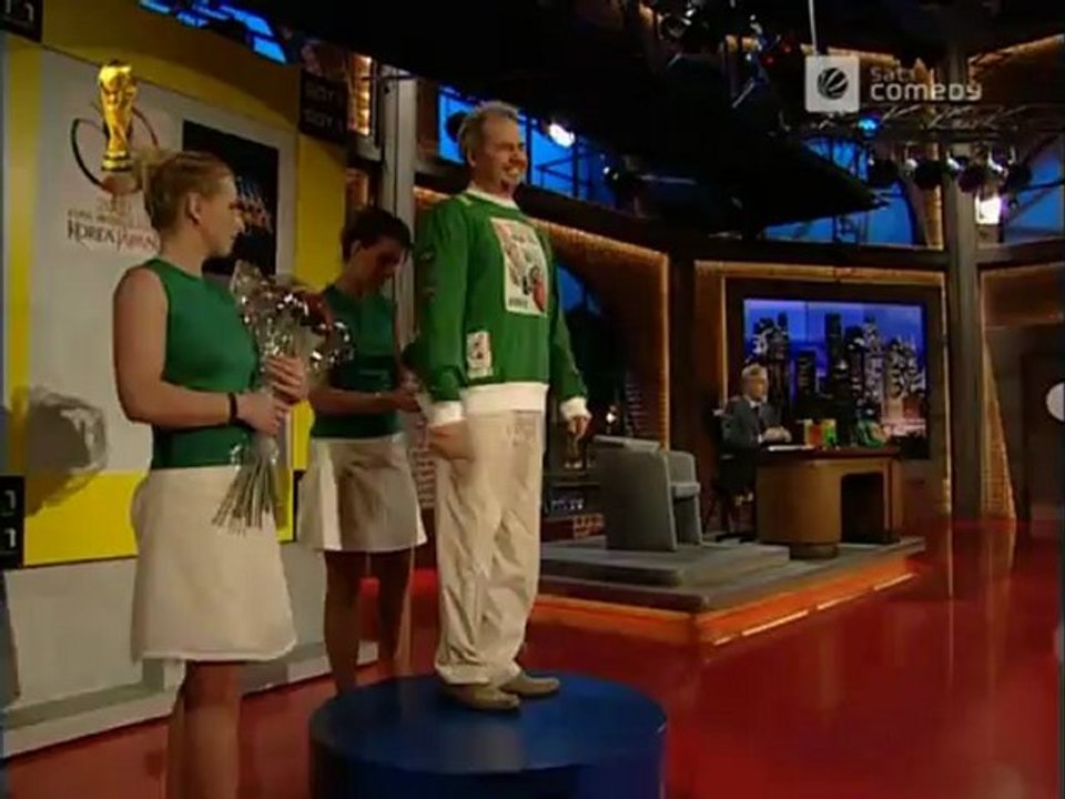 Die Harald Schmidt Show - 1100 - 2002-06-12 - Sasha, Favoritensterben