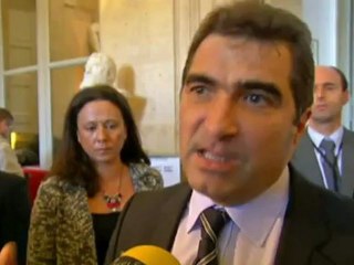 UMP : le coup de théâtre permanent