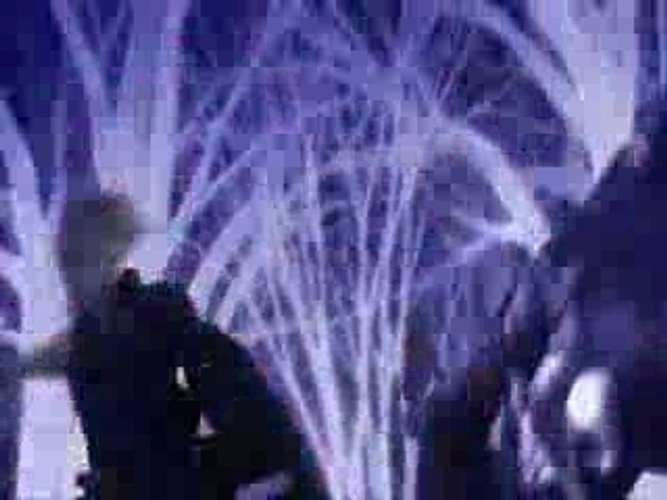 Final fantasy advent children [AMV]