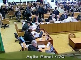 Joaquim Barbosa toma posse no STF