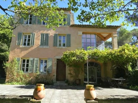 Bastide à vendre Aix en provence - 10 pièces de 300m2 avec piscine et parc