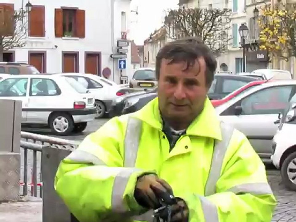 Installation des guirlandes Noel 2012  Rebais