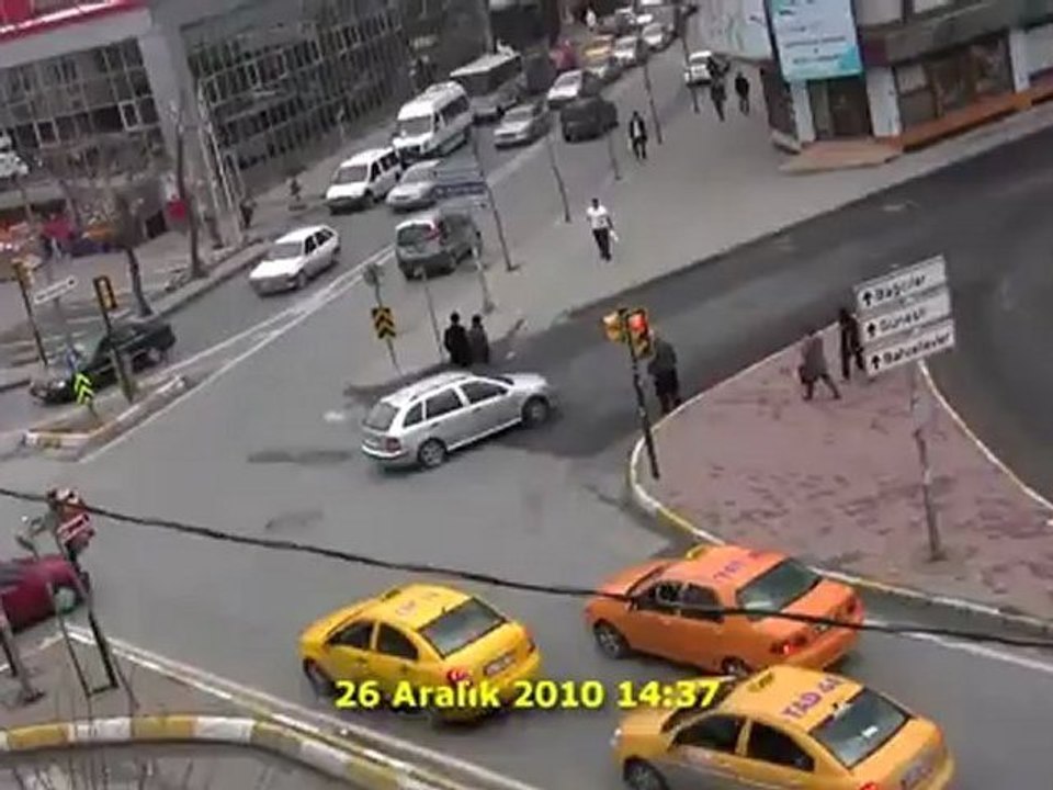 Yenibosna Besyol 2006 ve 2010