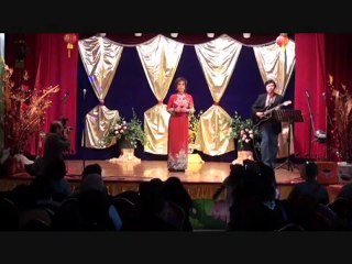 14. Anh cho em mùa Xuân - Tuyết Hạnh