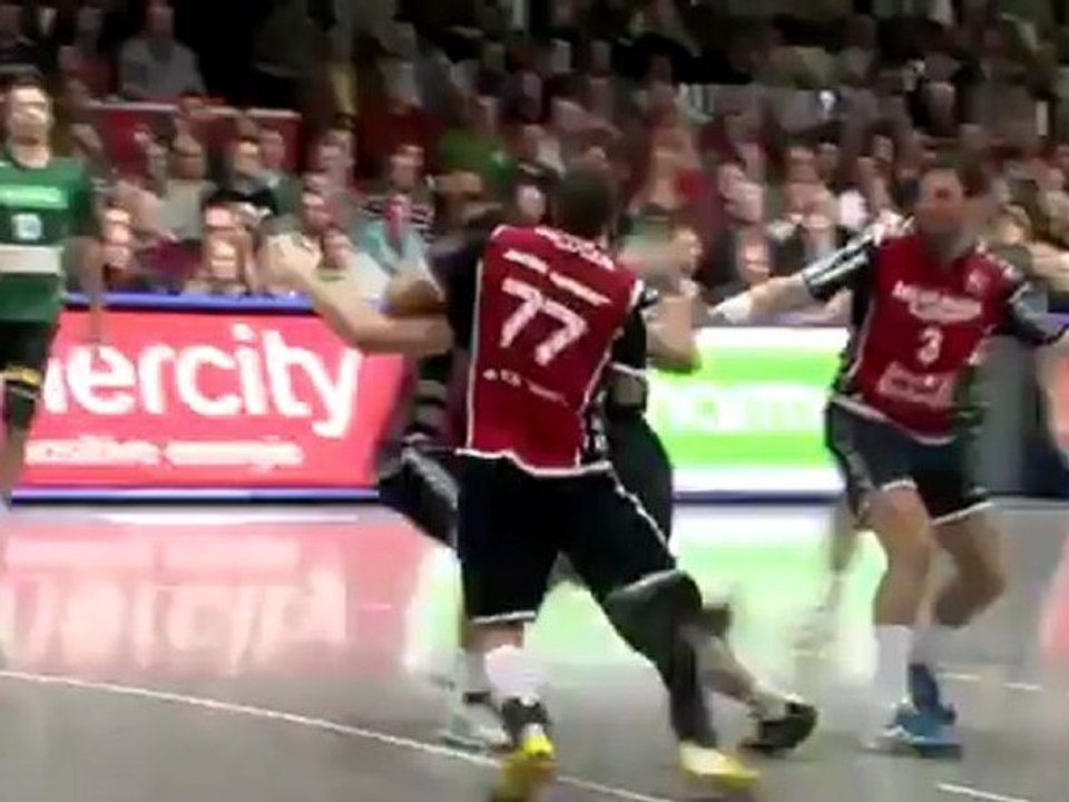 Passe décisive Morten Olsen contre Flensburg-Ha...