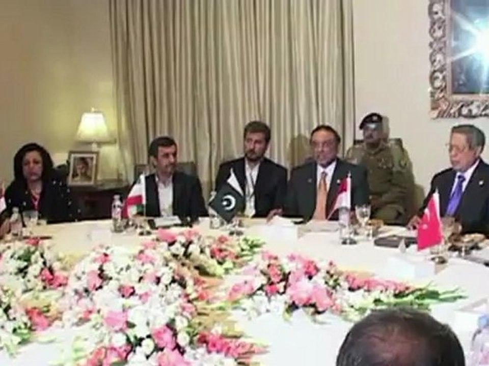 Talibanes reivindican atentados