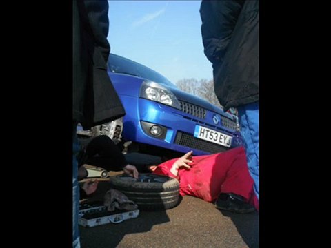 la team psa au circuit des ecuyers
