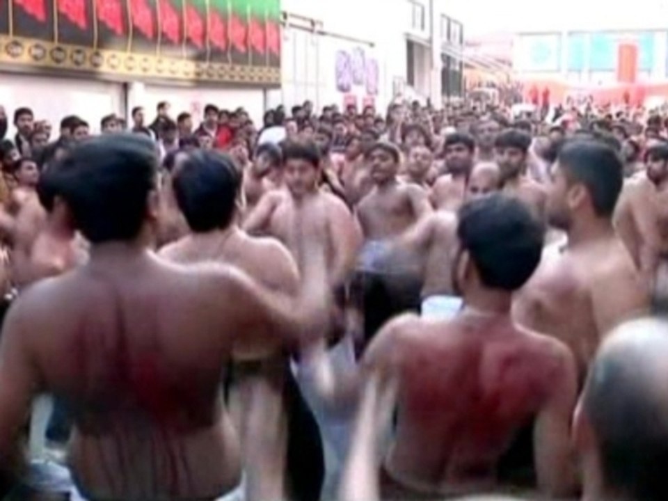 Greek Shi'ites mark Ashura with fierce flagellation