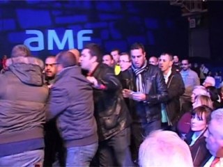 Le congrès des maires envahi par des salariés de PSA
