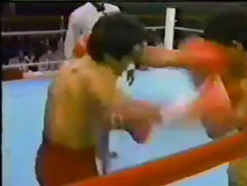 1982-08-28 Hector Camacho vs Johnny Sato