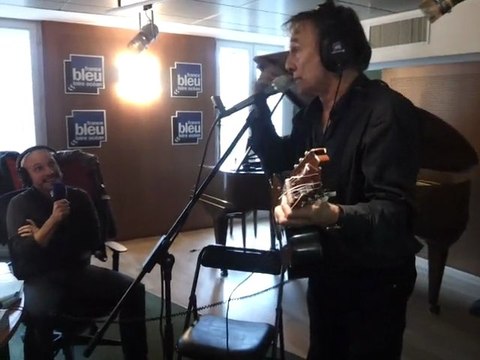 Murray Head chante en live Say It Aint So, Joe à France Bleu Loire Océan