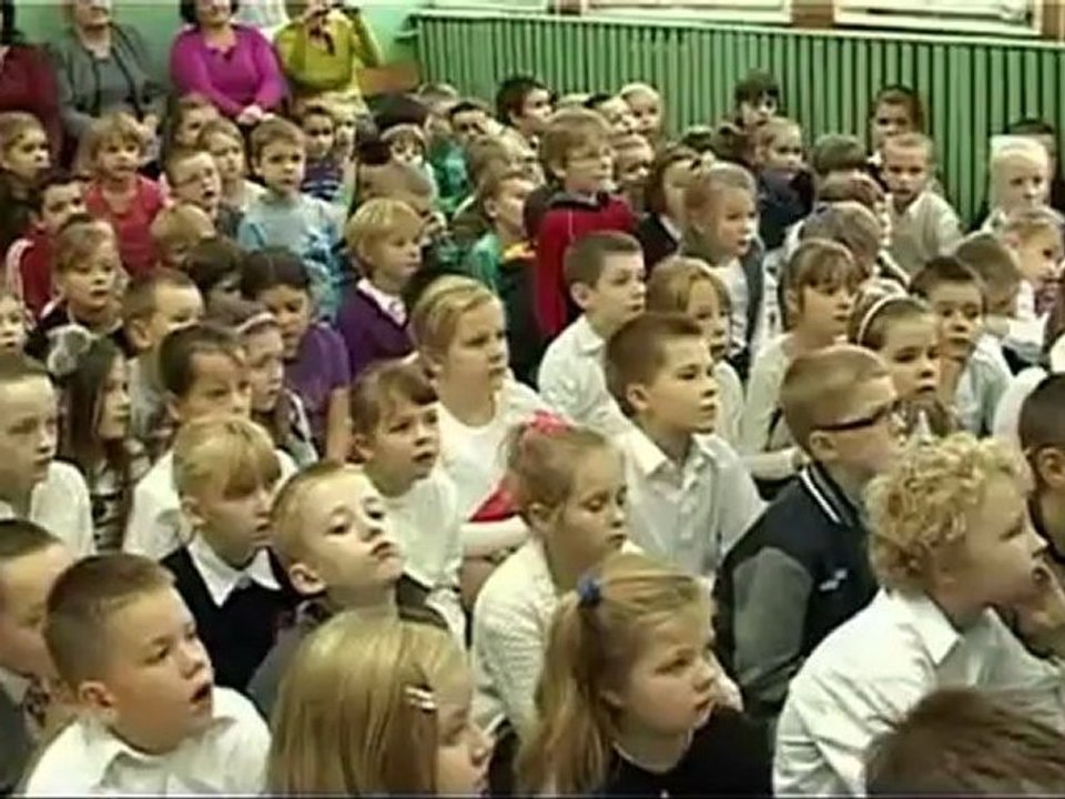 Apel z okazji Dnia Niepodległości  w SP nr 1 Ostrów Mazowiecka 2012