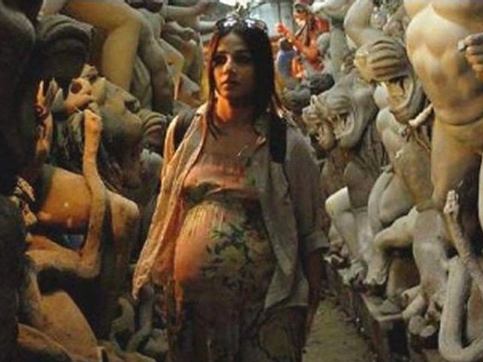 Kahaani (2011) online watch www.hdmoviespool.com