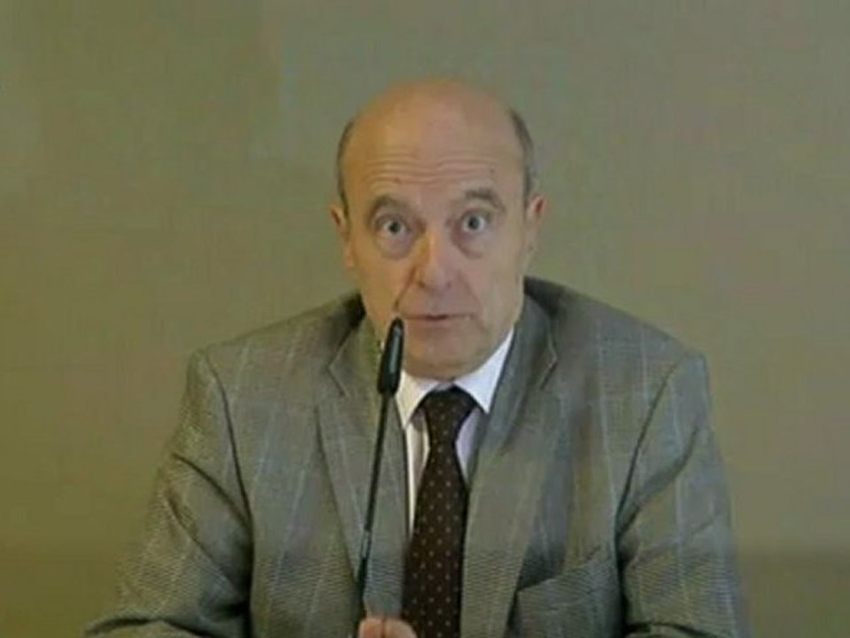 Alain Juppé : "arrêter les noms d'oiseaux"