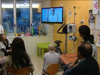 Paula, una paciente oncológica de 12 años y Macaco, protagonizan un videoclip