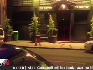 Justin la coquine passe dans une boite gay et finit au commissariat - C'Cauet su NRJ