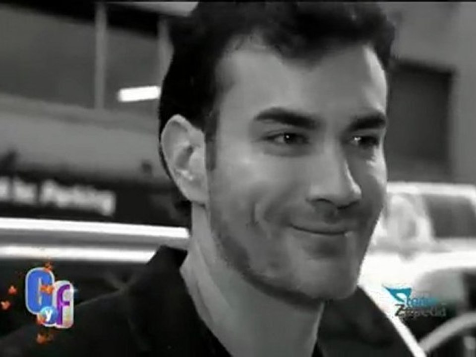 David Zepeda @davidzepeda1 está feliz con sus bendiciones este año