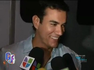 David Zepeda @davidzepeda1 en "Extraña Palabra: ¿Que es un ósculo?" || EGYF