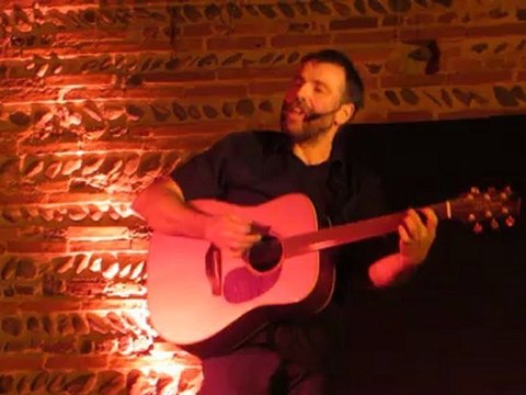 WALLY EN SPECTACLE Salle de la COMMANDERIE à POUCHARRAMET le 23 novembre 2012