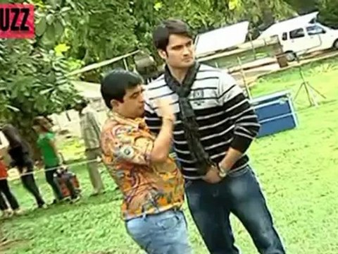 Madhubala GETS INTIMATE WITH RK in Madhubala Ek Ishq Ek Junoon 20th November 2012