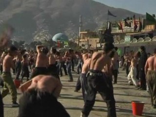 Afghans self flagellate to mark Ashura
