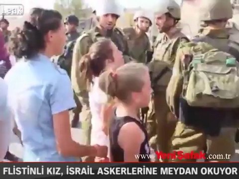 Filistinli kız, İsrail askerlerine meydan okuyor