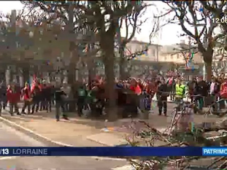 F3L-20121122-midi Replantage tilleuls Place d'Alliance