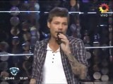 La traducción de las osadas frases que Marcelo Tinelli le dijo a Alexandra Larsson en sueco  ¿pasa algo entre ellos