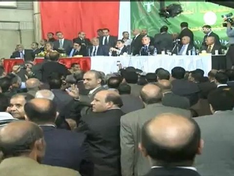 Egitto: piazza Tahrir e i magistrati contro Morsi