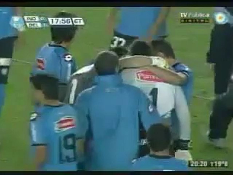 Big Bang On Football Field AGAIN(Goalkeeper Injured) !!! Independiente vs Belgrano 14_11_2012